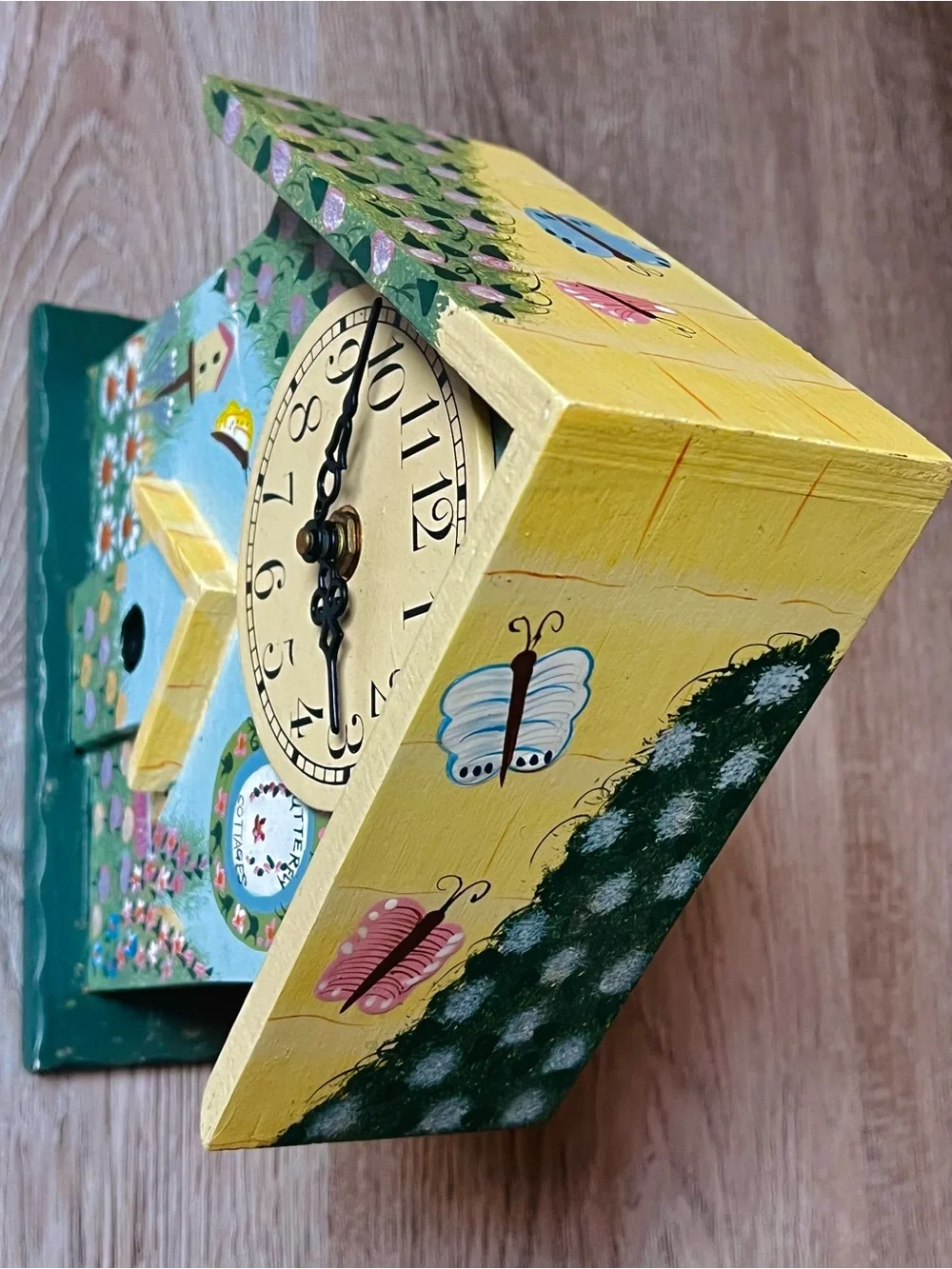 Handmade vintage artist